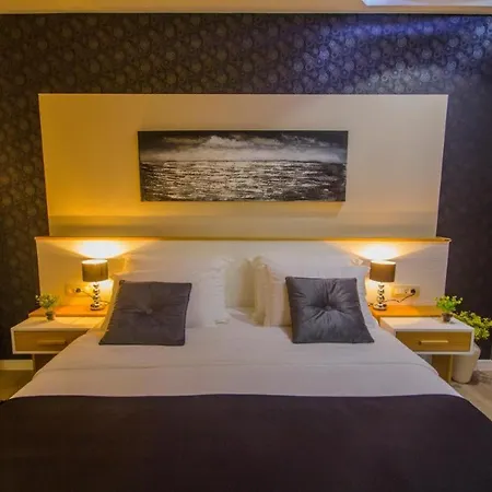 Pensión Peninsula Luxury 3*