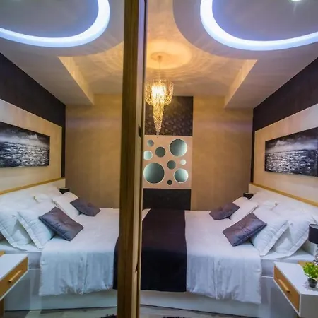 Peninsula Luxury